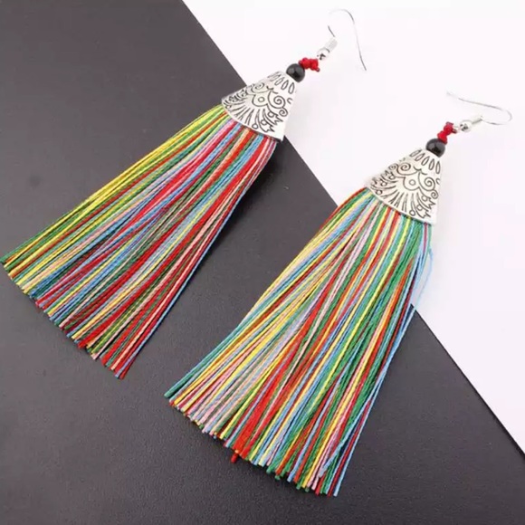 Beautiful Tassels Drop Bohemian Earrings - Picture 3 of 4